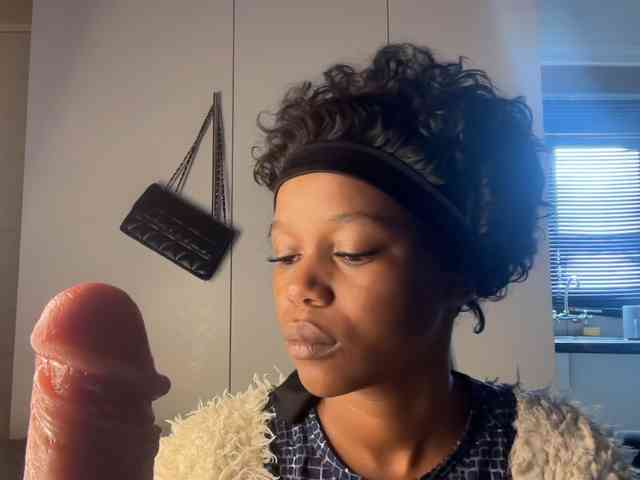 SexyBaddie SexyBaddie