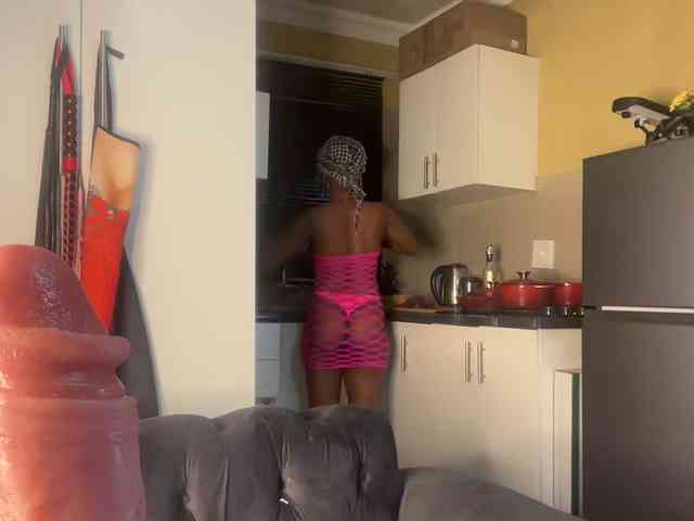 SexyBaddie SexyBaddie