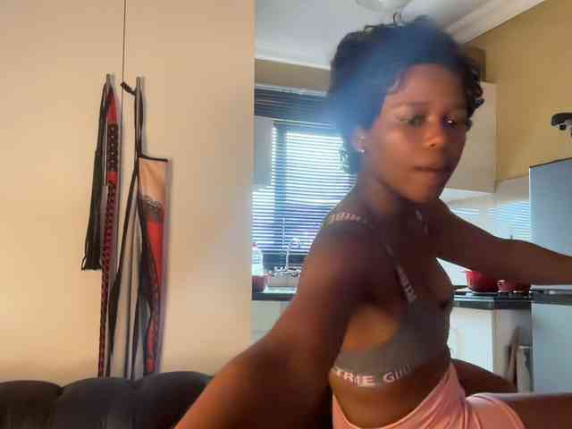 SexyBaddie SexyBaddie