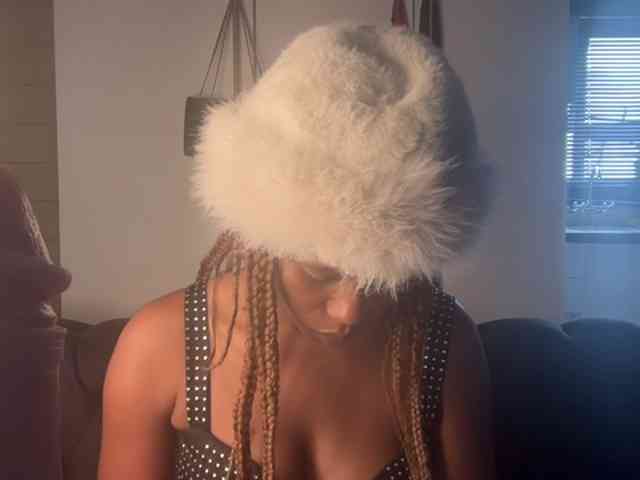 SexyBaddie SexyBaddie