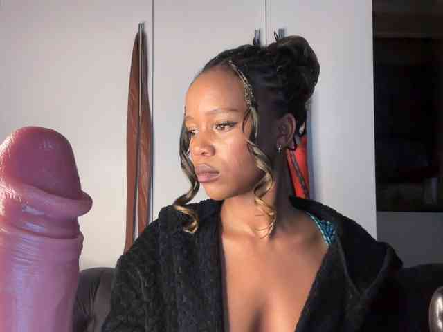 SexyBaddie SexyBaddie