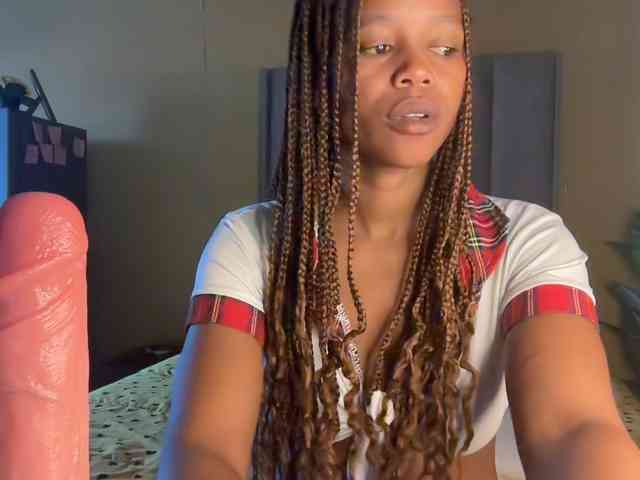 SexyBaddie webcam
