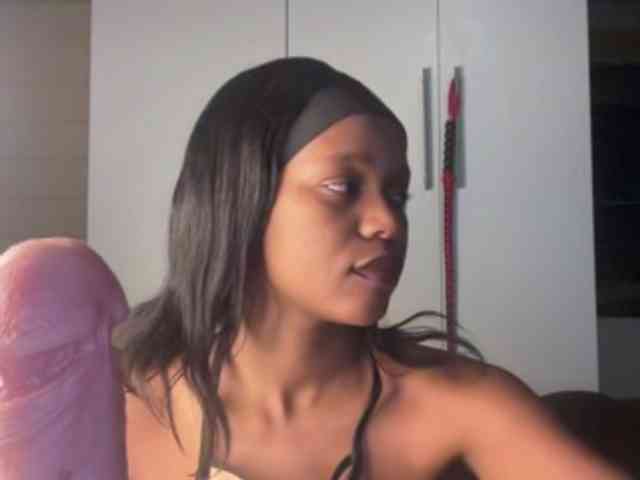 Sexyasszeee webcam