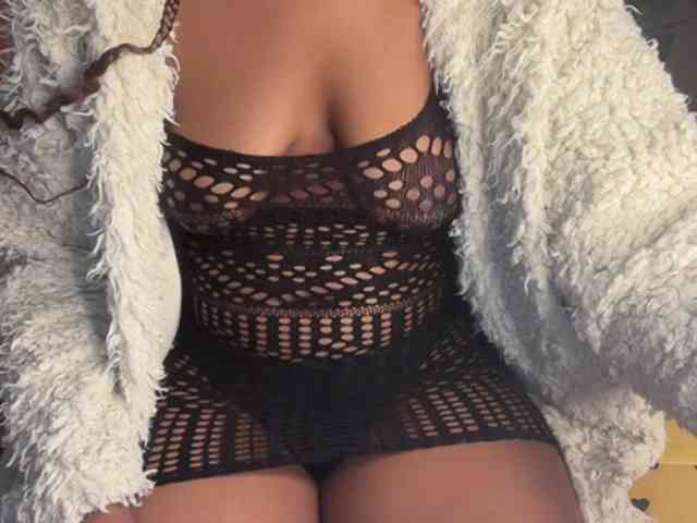 SexyBaddie webcam