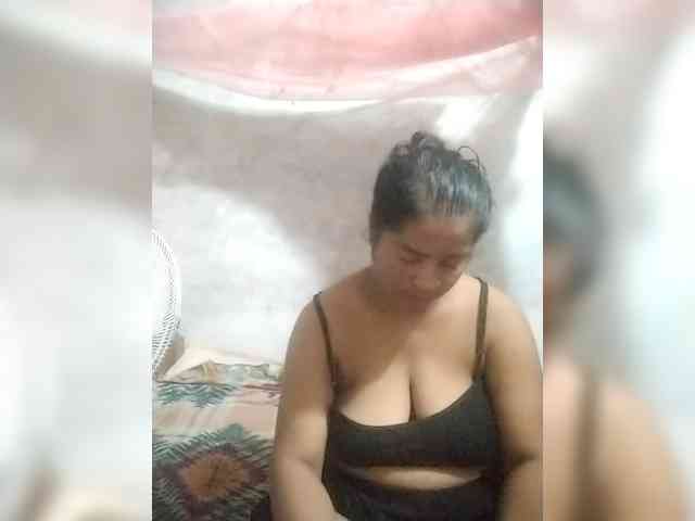 Boudipriya webcam