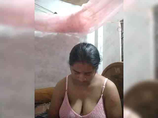 Boudipriya webcam