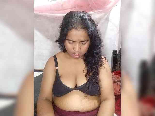 Boudipriya webcam