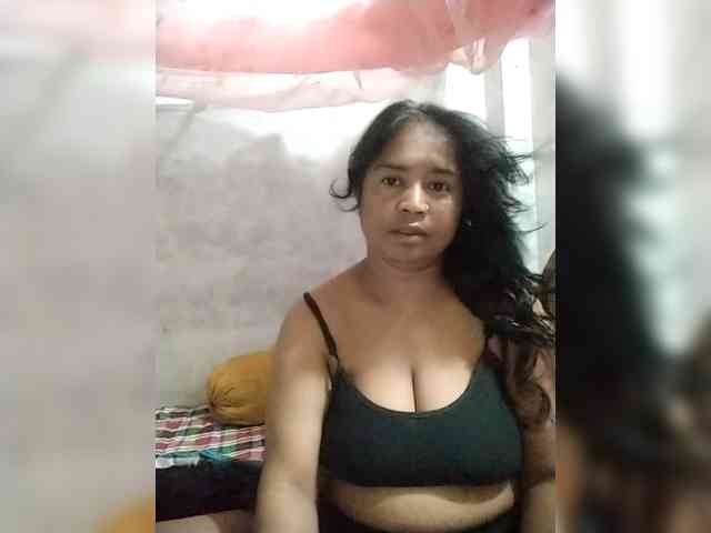 Boudipriya webcam