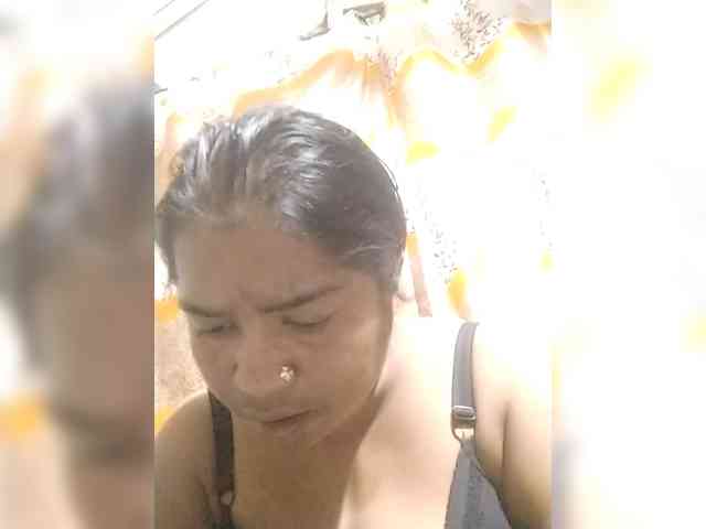 Boudipriya webcam