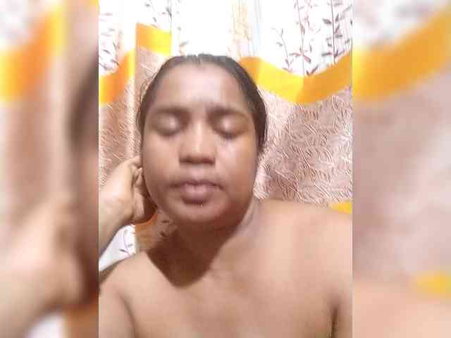 Boudipriya webcam