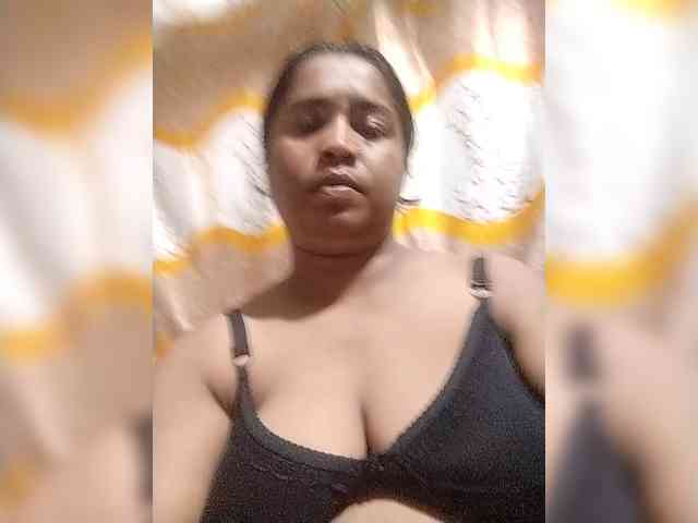 Boudipriya webcam