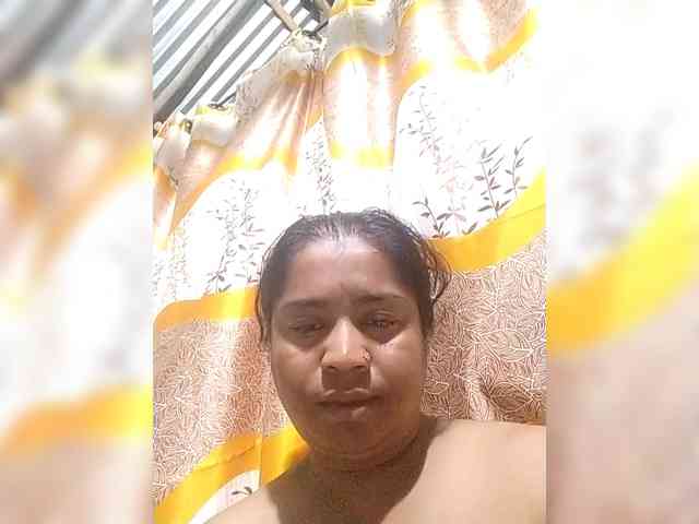Boudipriya webcam