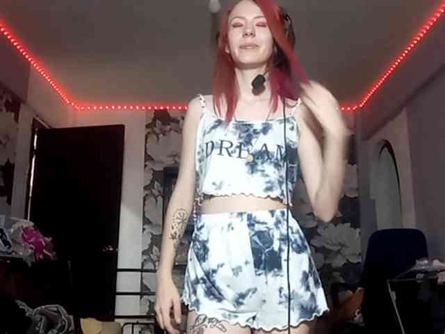 LiaCusson webcam