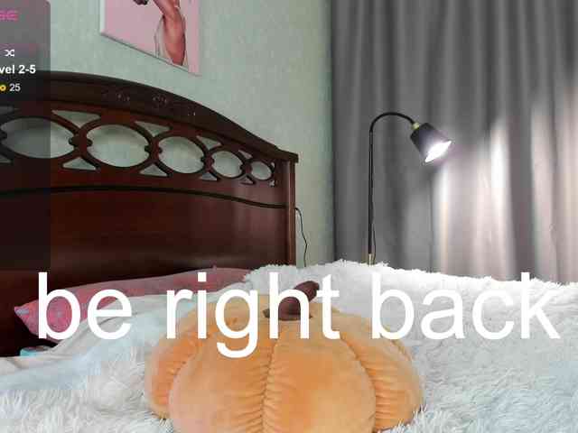 DarknessQueen webcam