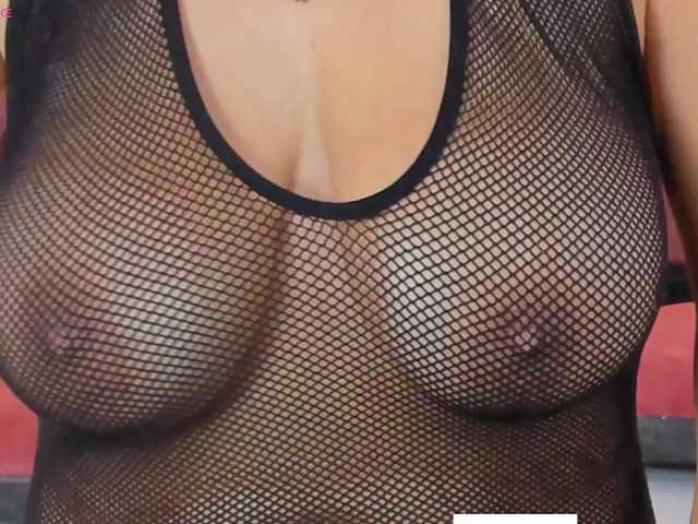 ValentinaGuerra's BongaCams show and profile