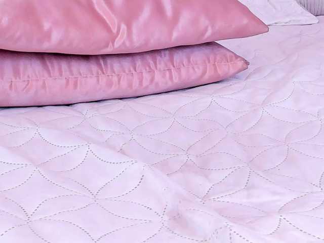 LauraFarell from BongaCams