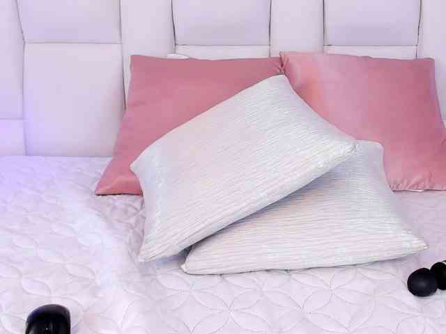 LauraFarell LauraFarell