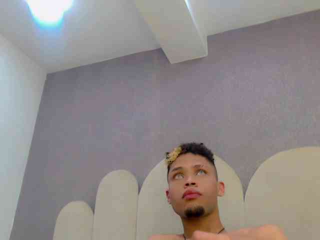 ryanbigcockk