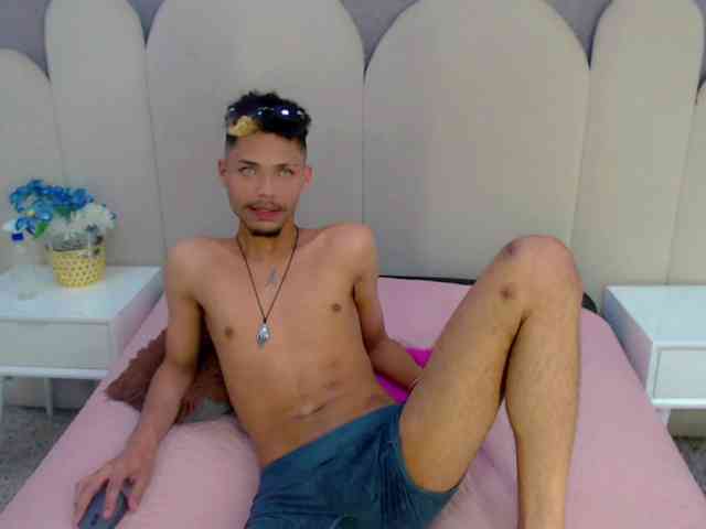 ryanbigcockk