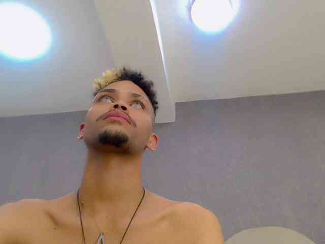 ryanbigcockk