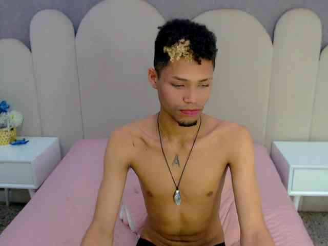 ryanbigcockk