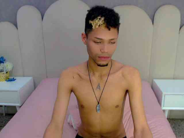 ryanbigcockk