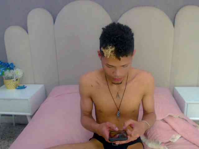 ryanbigcockk
