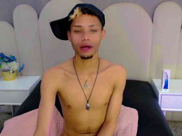 ryanbigcockk