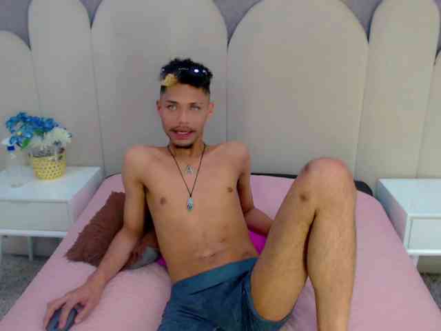 ryanbigcockk