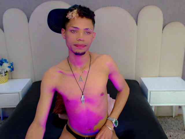 ryanbigcockk