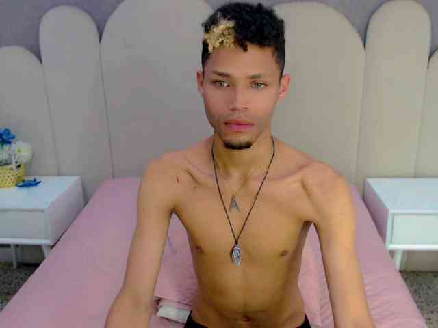 ryanbigcockk