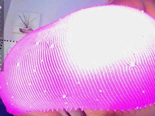 xNahomi webcam
