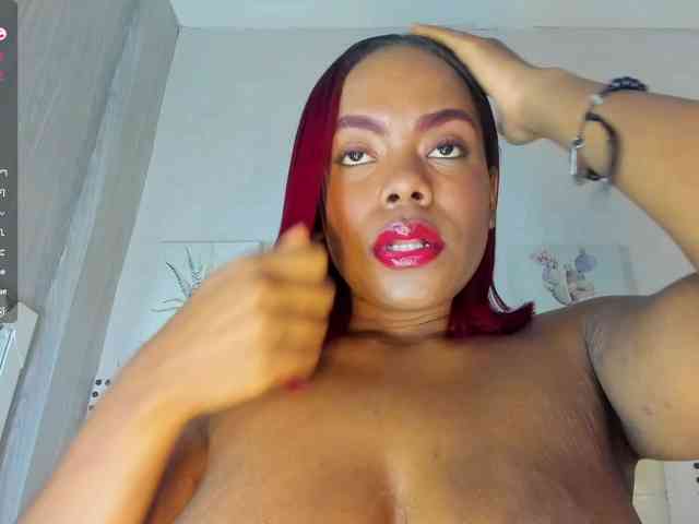 xNahomi webcam