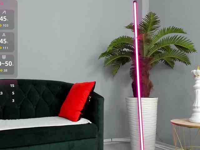 AshleyBrook AshleyBrook