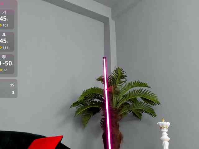 AshleyBrook AshleyBrook