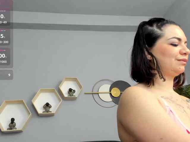 AshleyBrook AshleyBrook