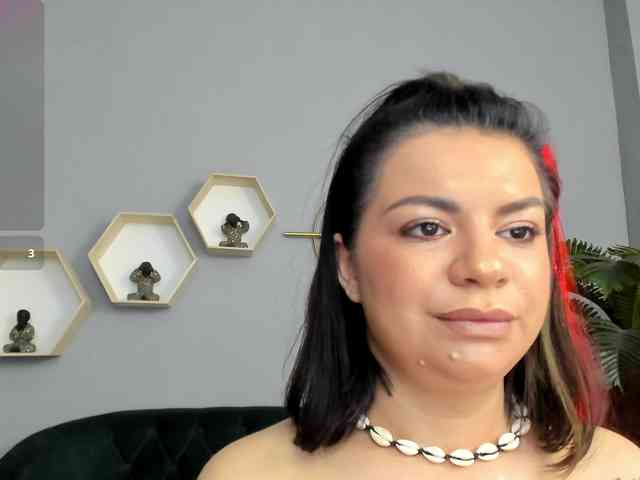 AshleyBrook AshleyBrook