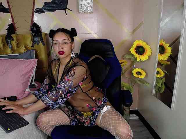 BeleahtPleasure webcam