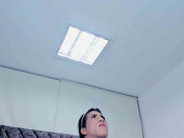 lapiti Live Webcam on BongaCams