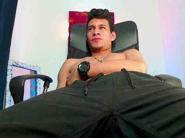 BoyKing23