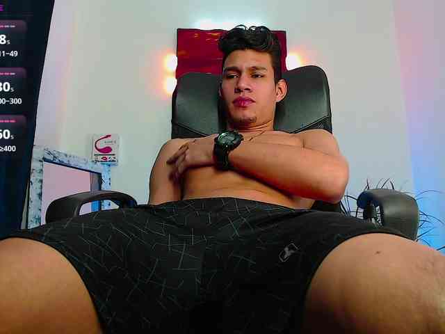 BoyKing23