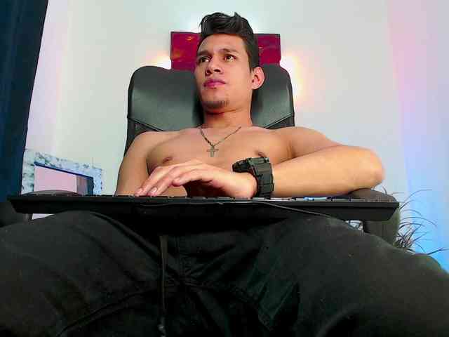 BoyKing23