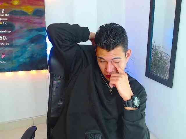 BoyKing23 Live Webcam on BongaCams