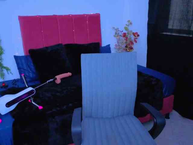 pequitasmedusa webcam