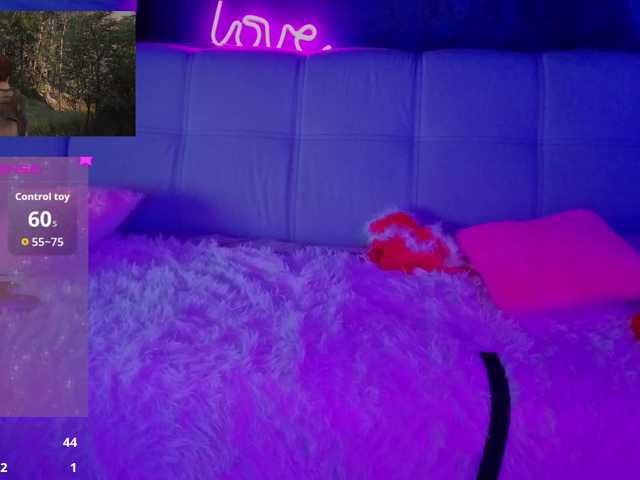 SpaceCouple – webcam model profile photo