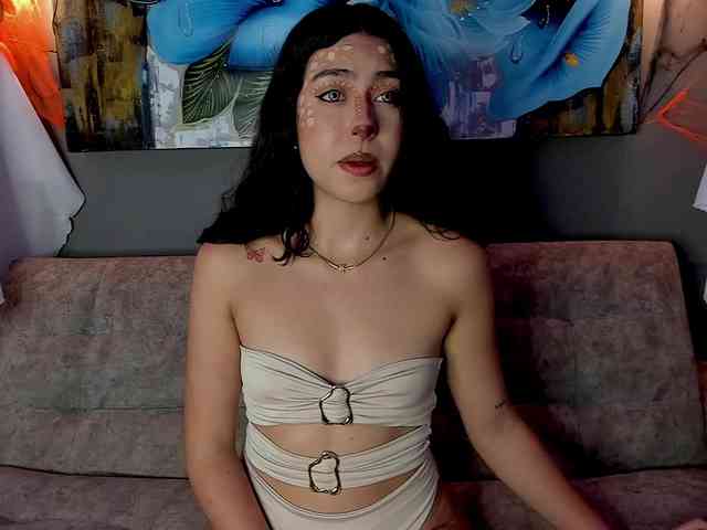 Amber-HoffmanSt webcam