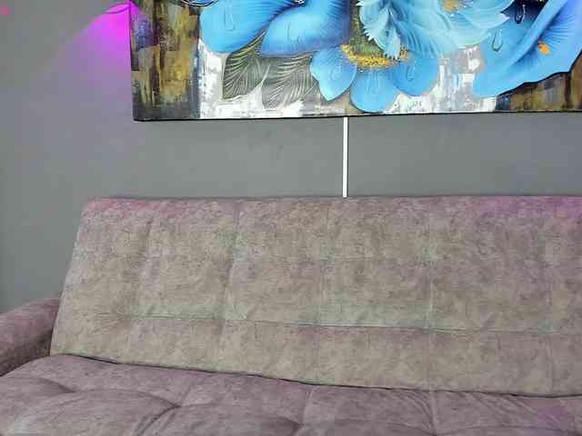 Amber-HoffmanSt webcam