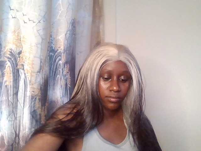 CherryCoco webcam bongacams model stream image