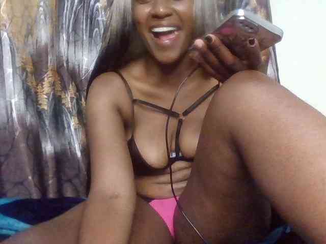 NeneLeaks's webcam live show