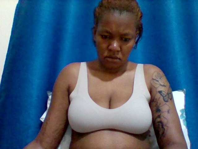 Sexyapple2002 from BongaCams is Freechat